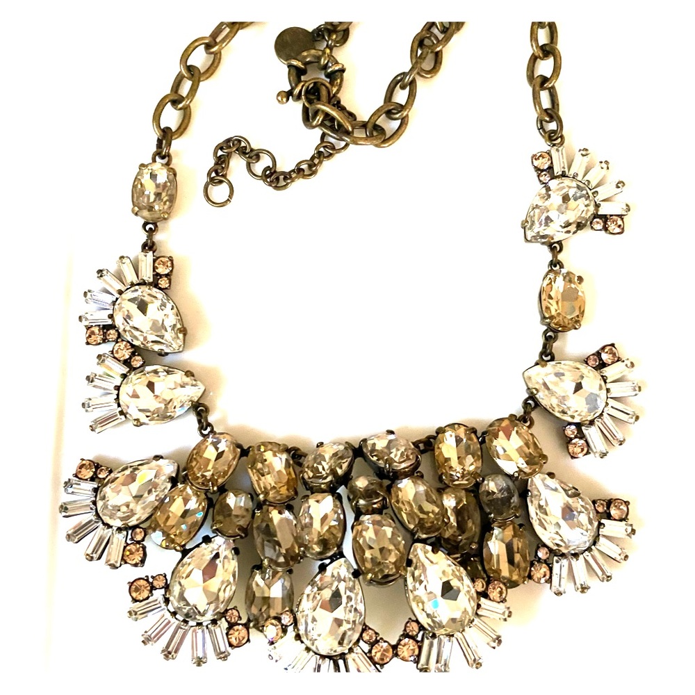 Bejeweled necklace